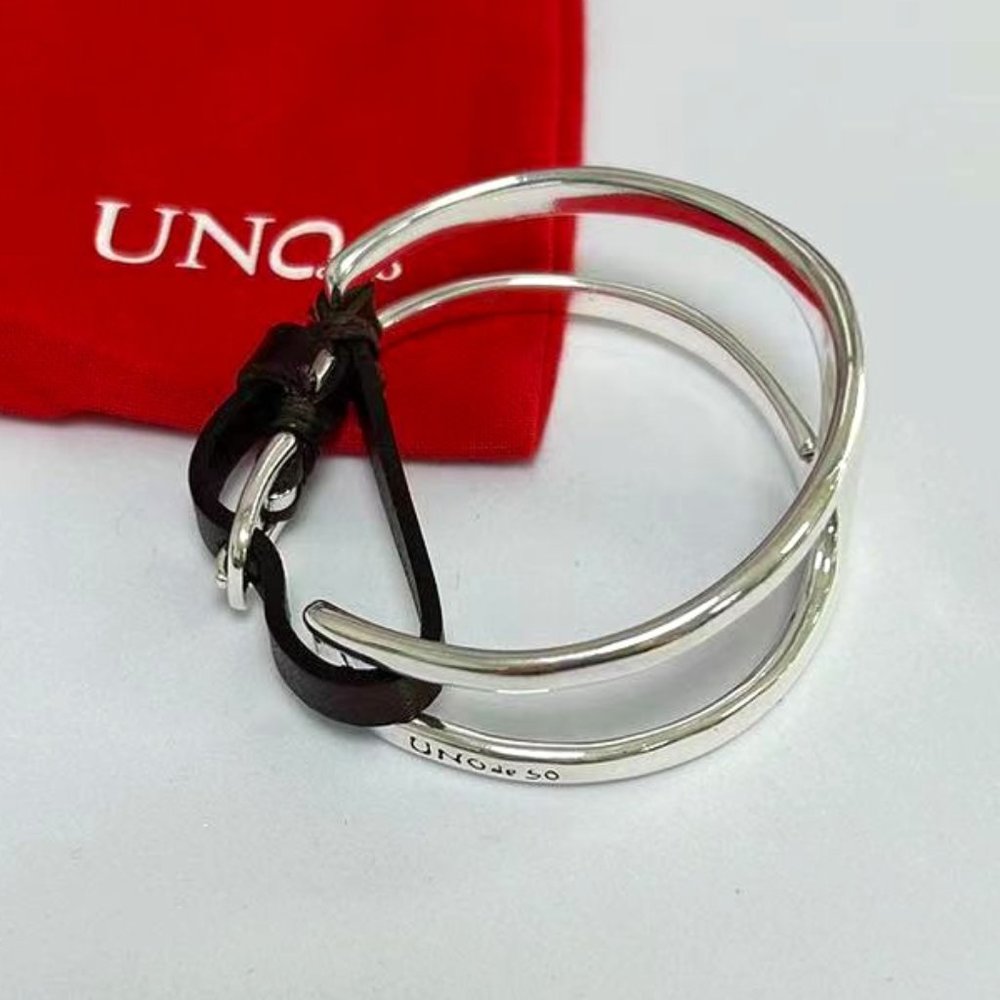 UNO de 50 TWO IN ONE BRACELET stirrup brown adjustable leather buckle clasp